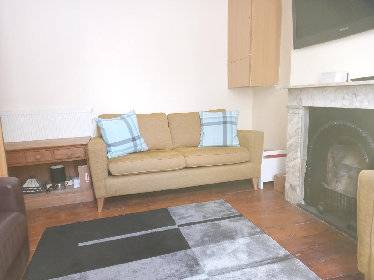 Bubblesbnb- 4 Bedroom House London Luaran gambar
