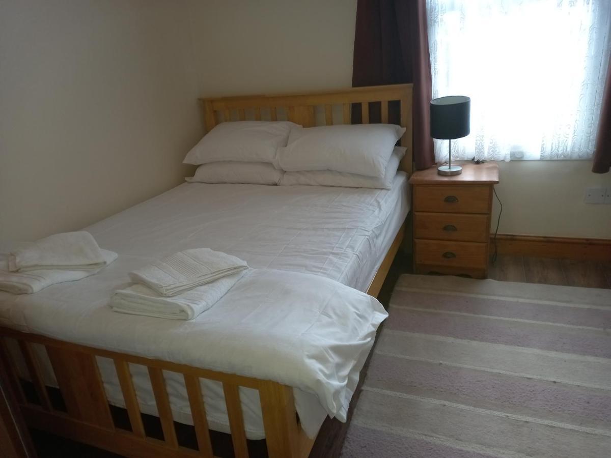 Bubblesbnb- 4 Bedroom House London Luaran gambar